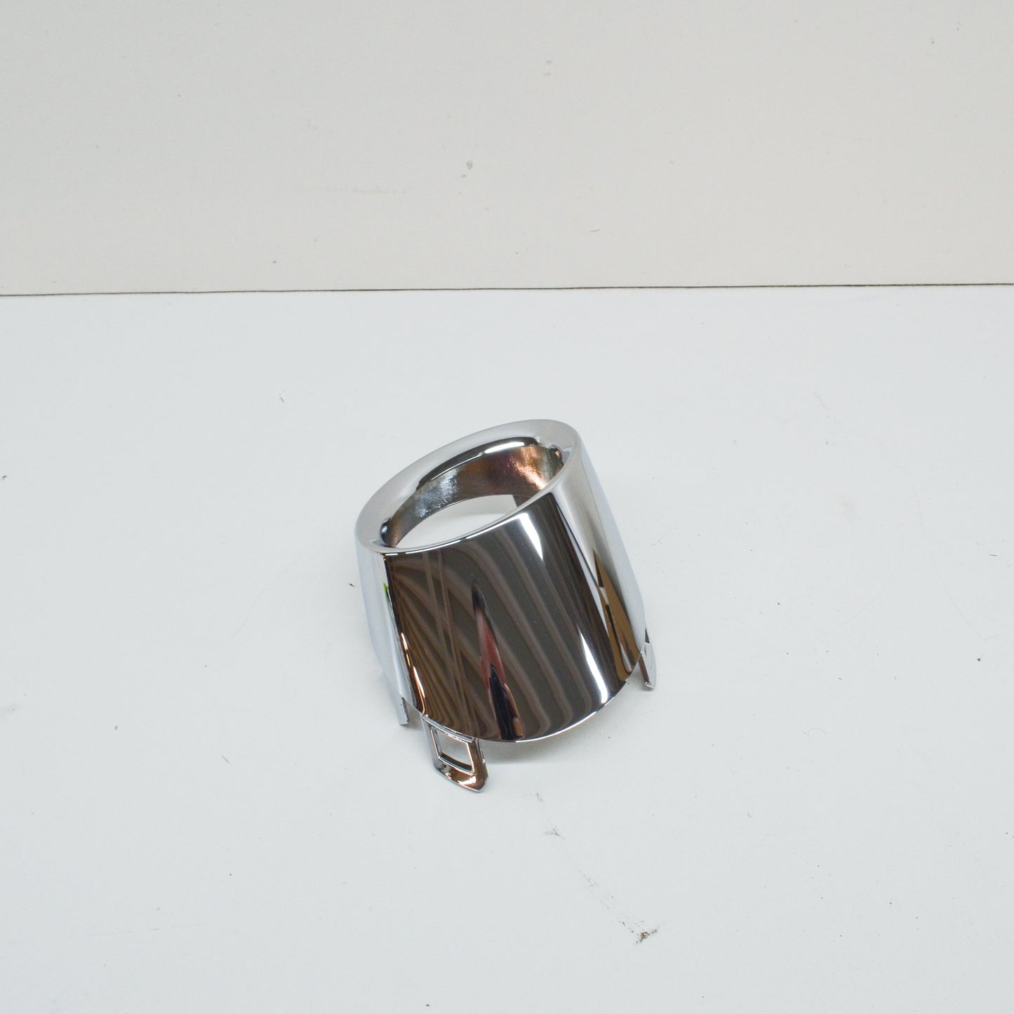 NEW AUDI Q5 FY REAR INNER LEFT EXHAUST TAIL PIPE TRIM 80A807833E2ZZ ORIGINAL