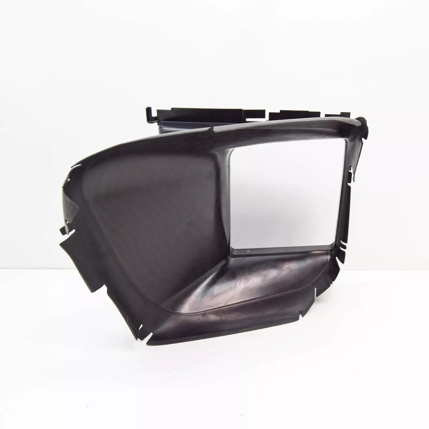 NEW AUDI Q7 4M RIGHT CHARGE AIR COOLING RADIATOR GUIDE 4M0145334R ORIGINAL