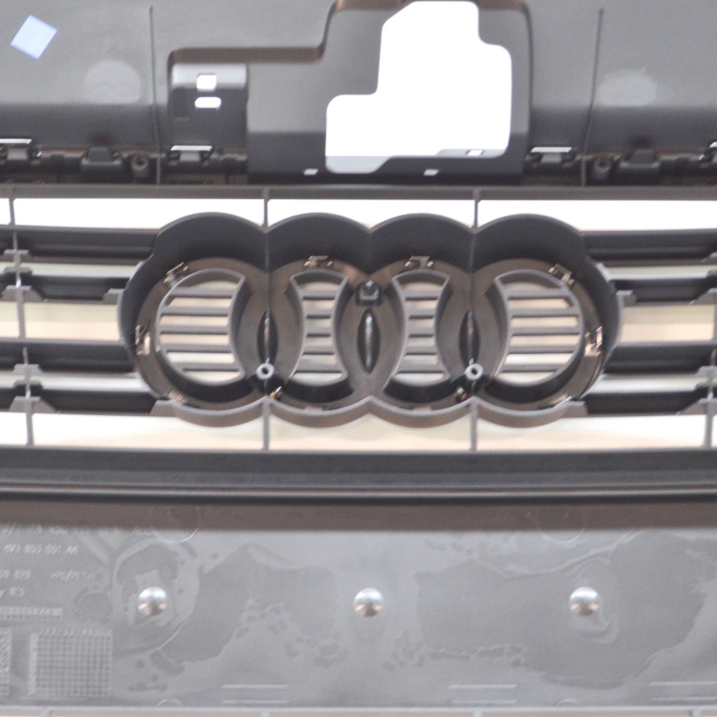 NEW AUDI A3 8V RADIATOR GRILLE 8V3853651AA3FZ