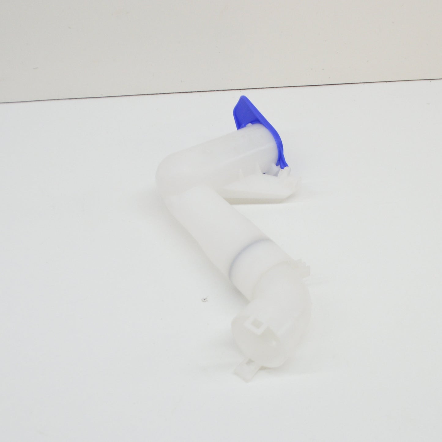 new ford mondeo mk4 water reservoir filler assy 6m21-17c615-ah 1557920 original