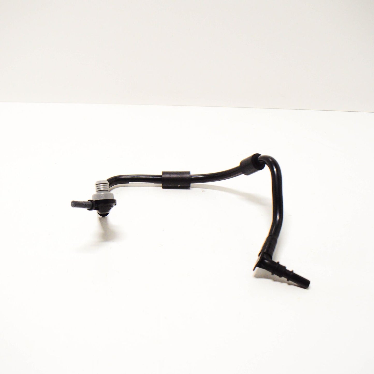 NEW MERCEDES BENZ S W222 BRAKE BOOSTER VAACUM PIPE LHD A2224300529 ORIGINAL