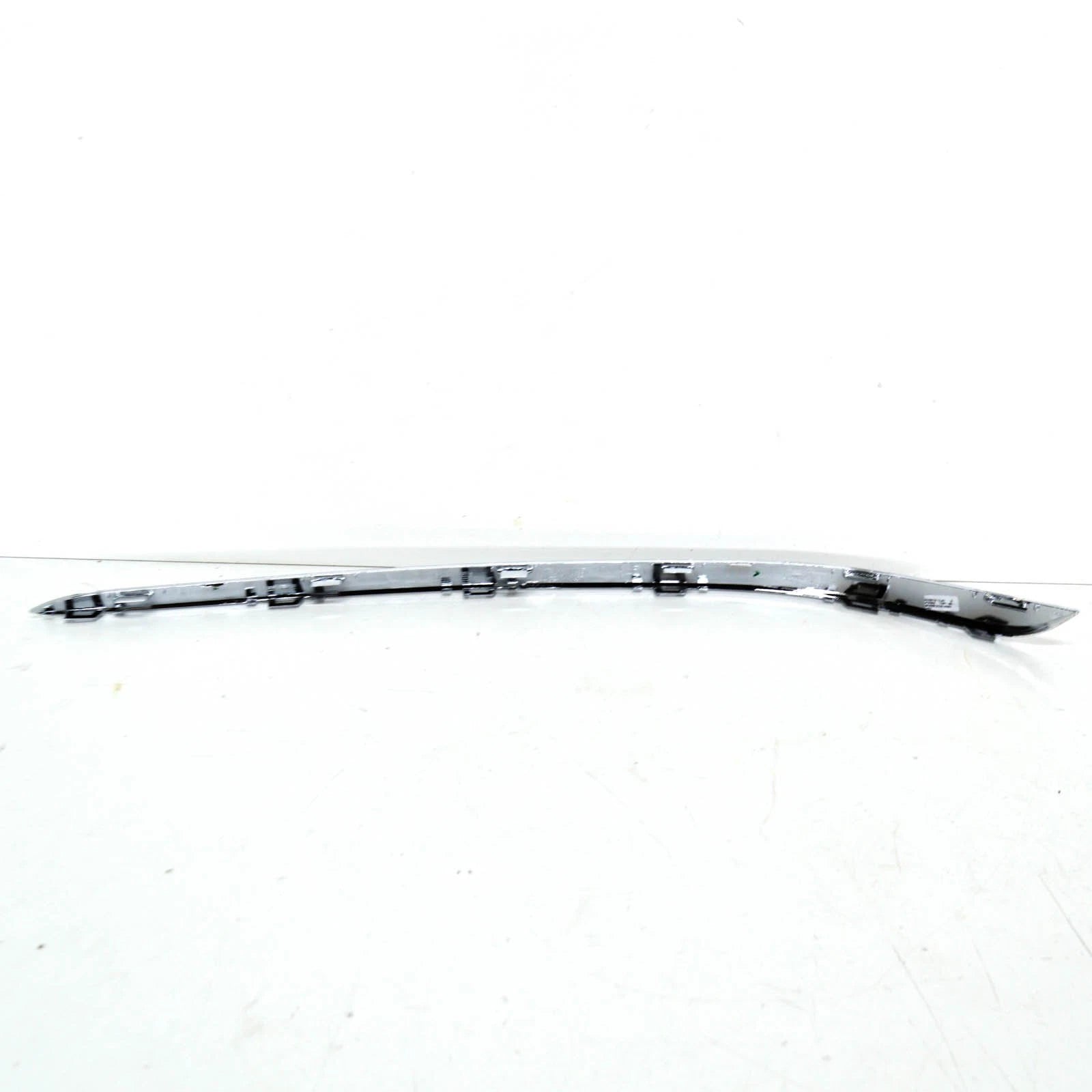 NEW BMW 7 G11 FRONT BUMPER RIGHT LOWER MOLDING 51117362696 7362696 2016 ORIGINAL