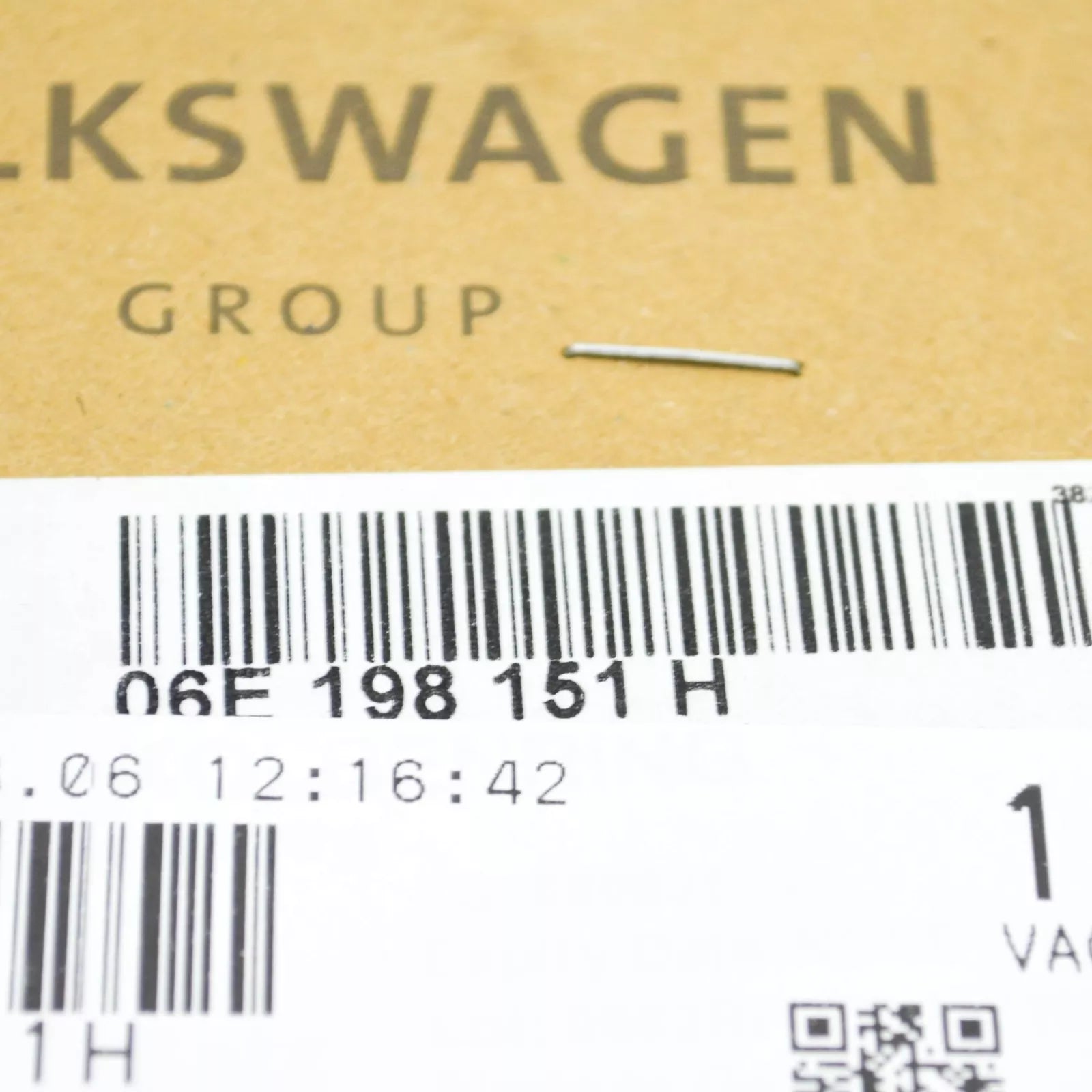 NEW AUDI A4 B8 PISTON RINGS SET 06E198151H