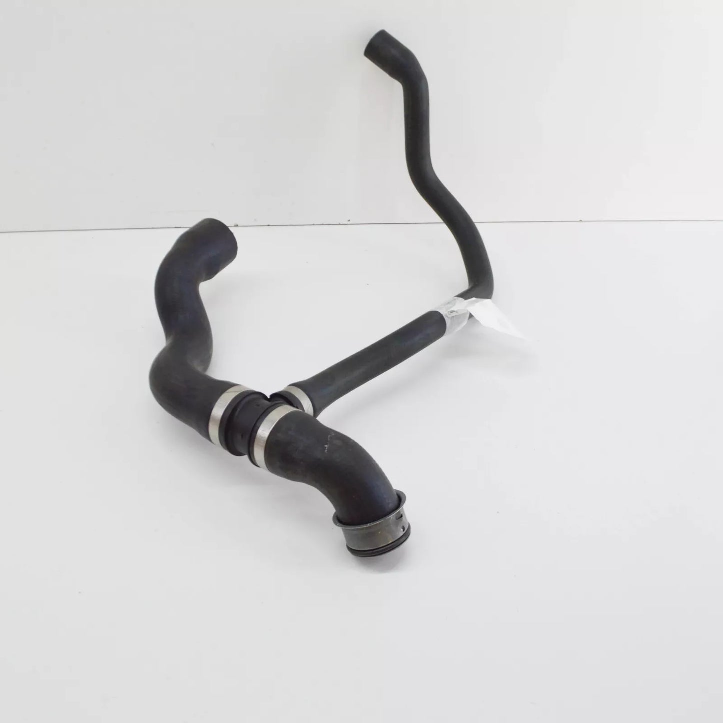 NEW MERCEDES-BENZ SLK R171 RADIATOR BOTTOM HOSE A1715010482 ORIGINAL