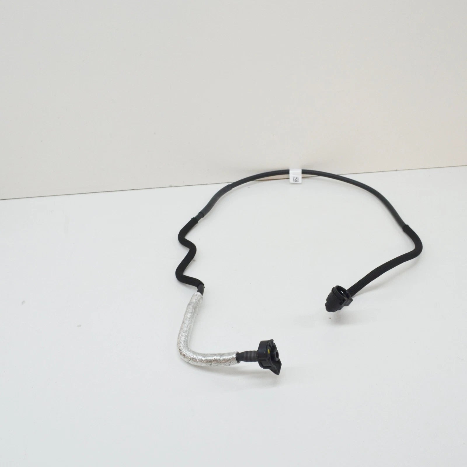 NEW BMW X1 F48 CYLINDER HEAD EXPANSION TANK PIPE 17129887040 ORIGINAL