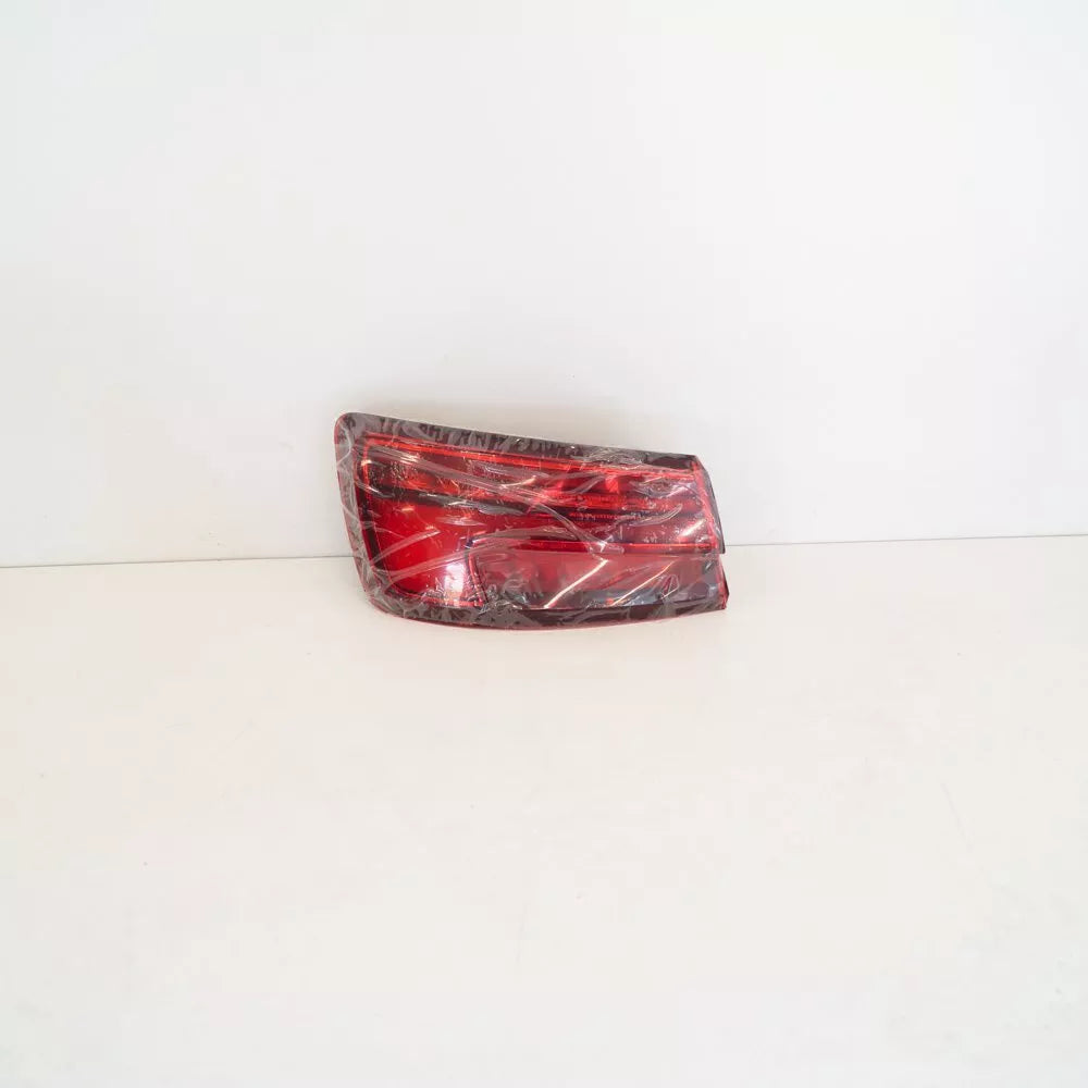NEW AUDI A3 8V CONVERTIBLE REAR RIGHT TAILLIGHT 8V5945091 ORIGINAL