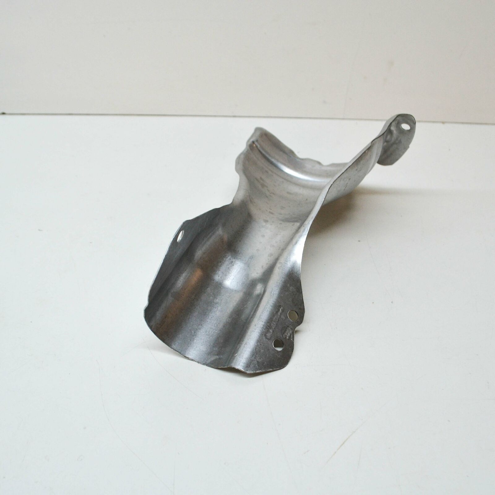 NEW MERCEDES-BENZ GLC COUPE C253 FRONT AXLE GEARBOX SCREEN A2133326300 ORIGINAL