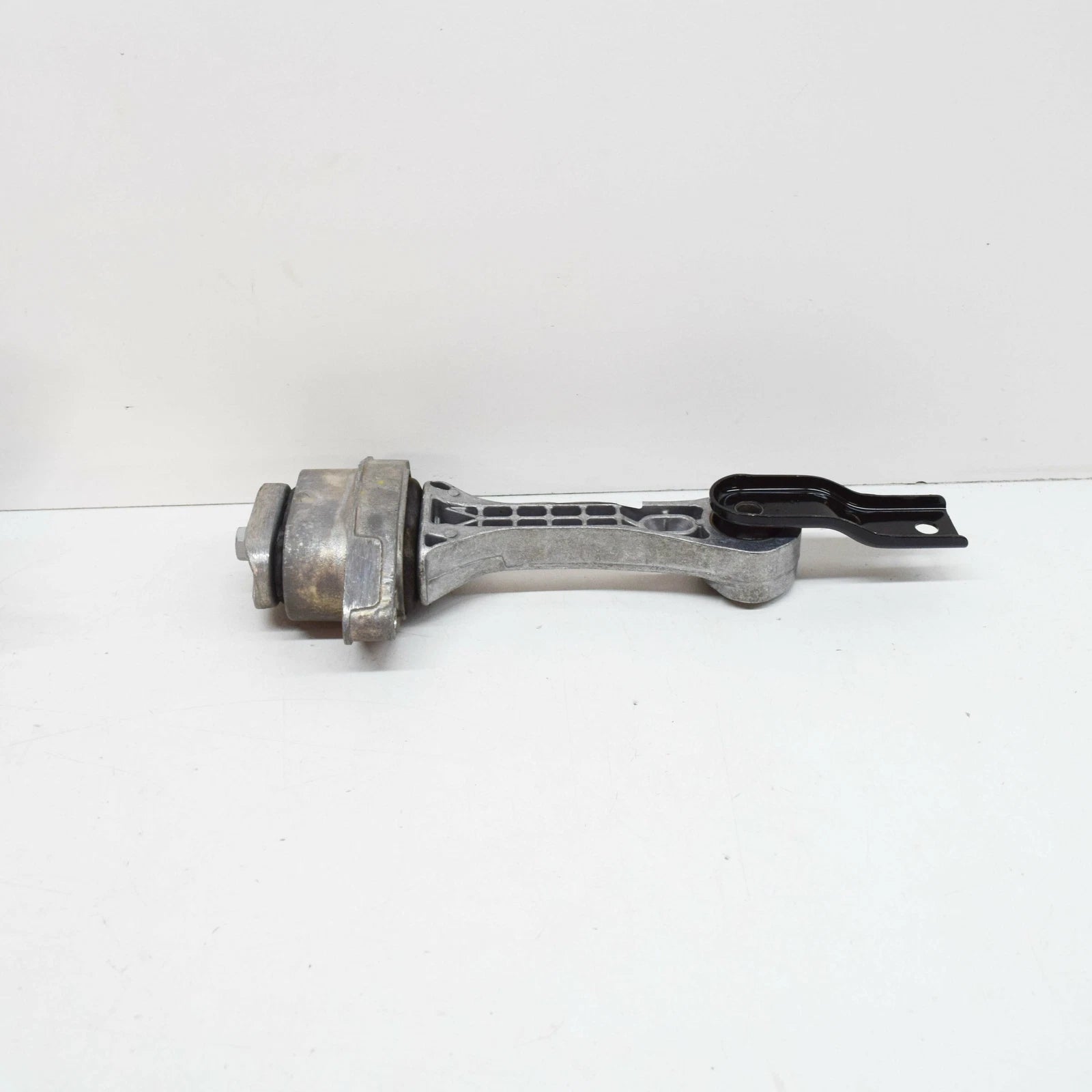 NEW AUDI TT 8N REAR ENGINE MOUNT 1J0199851AA ORIGINAL