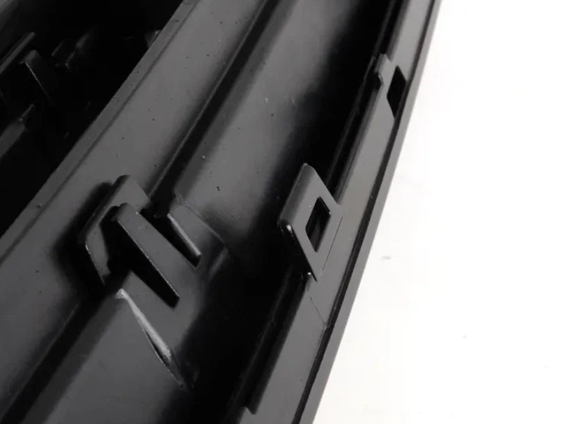 NEW VOLKSWAGEN JETTA A6 MK6 FRONT RADIATOR GRILLE 5C6853651AZLL ORIGINAL