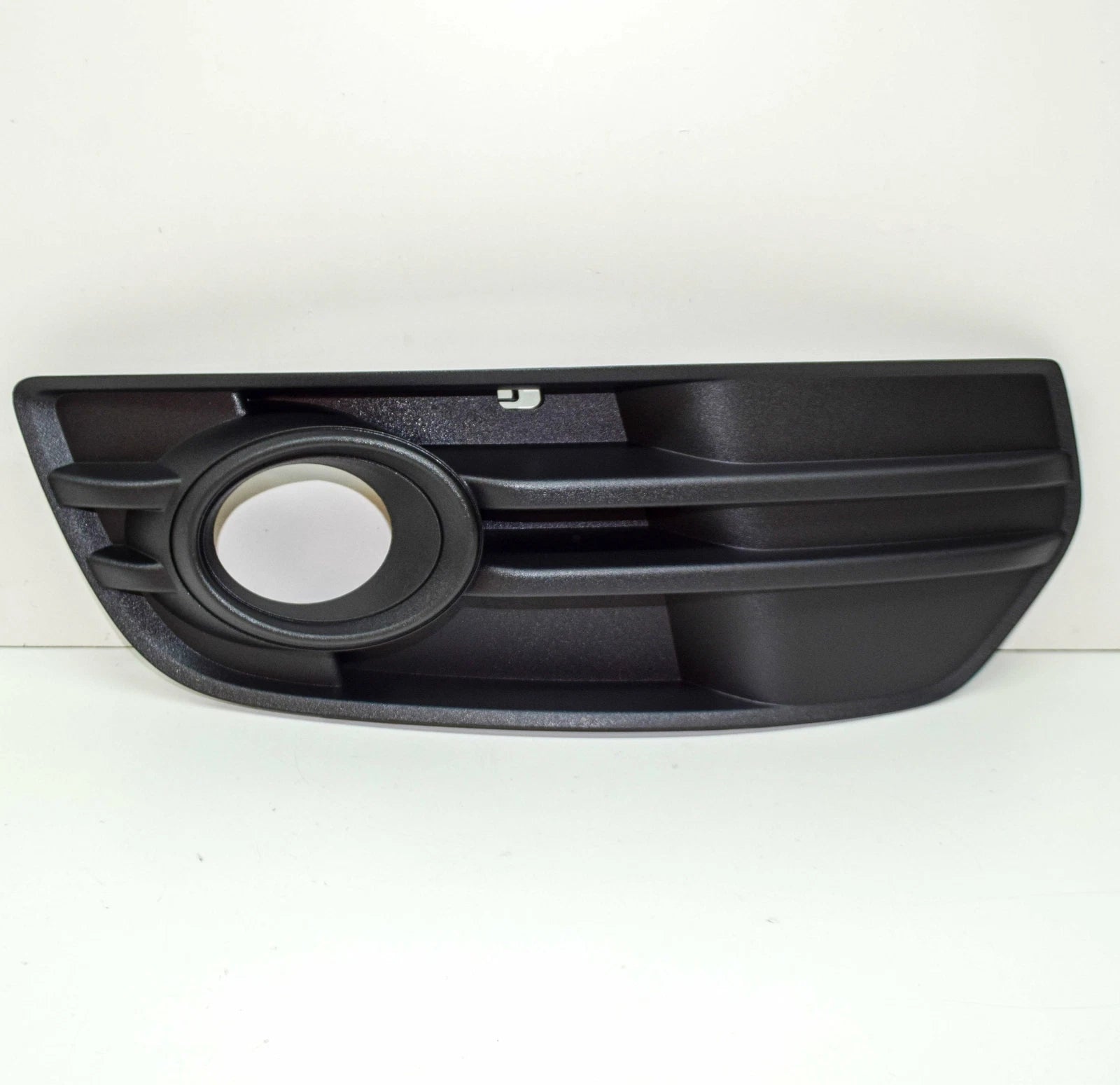 NEW AUDI Q5 8R FRONT RIGHT FOG LIGHT GRILLE 8R0807682A01C