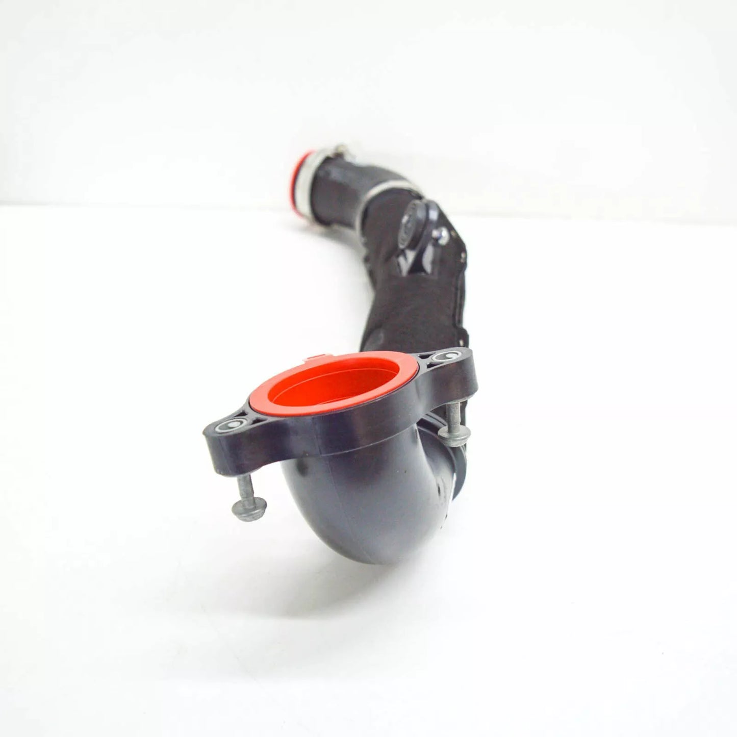 NEW VOLKSWAGEN JETTA A6 INTERCOOLER AIR CHARGE HOSE 04L145762CC