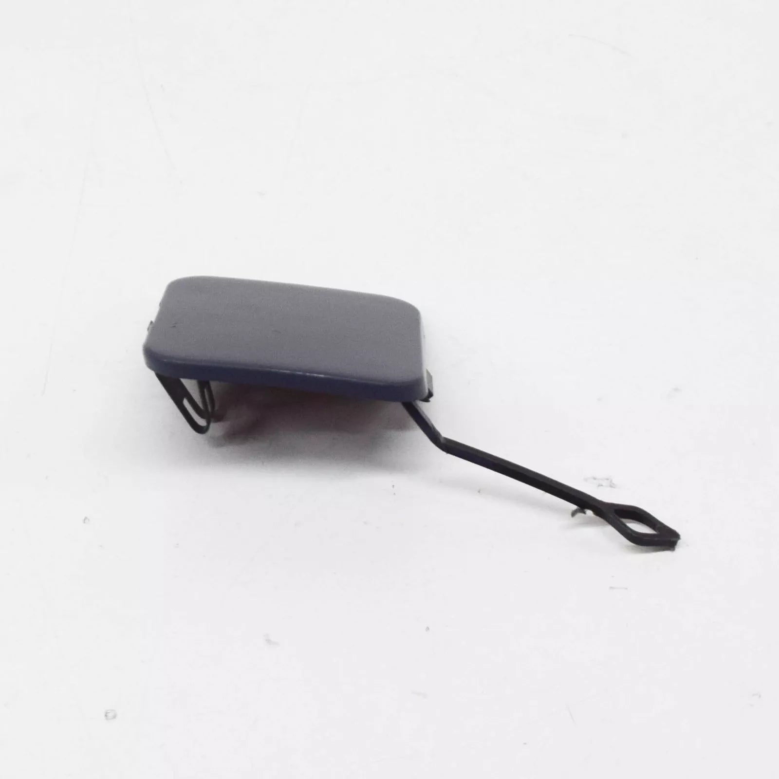 NEW BMW 3 E46 REAR BUMPER TOW HOOK EYE COVER 51127173660 2003 ORIGINAL