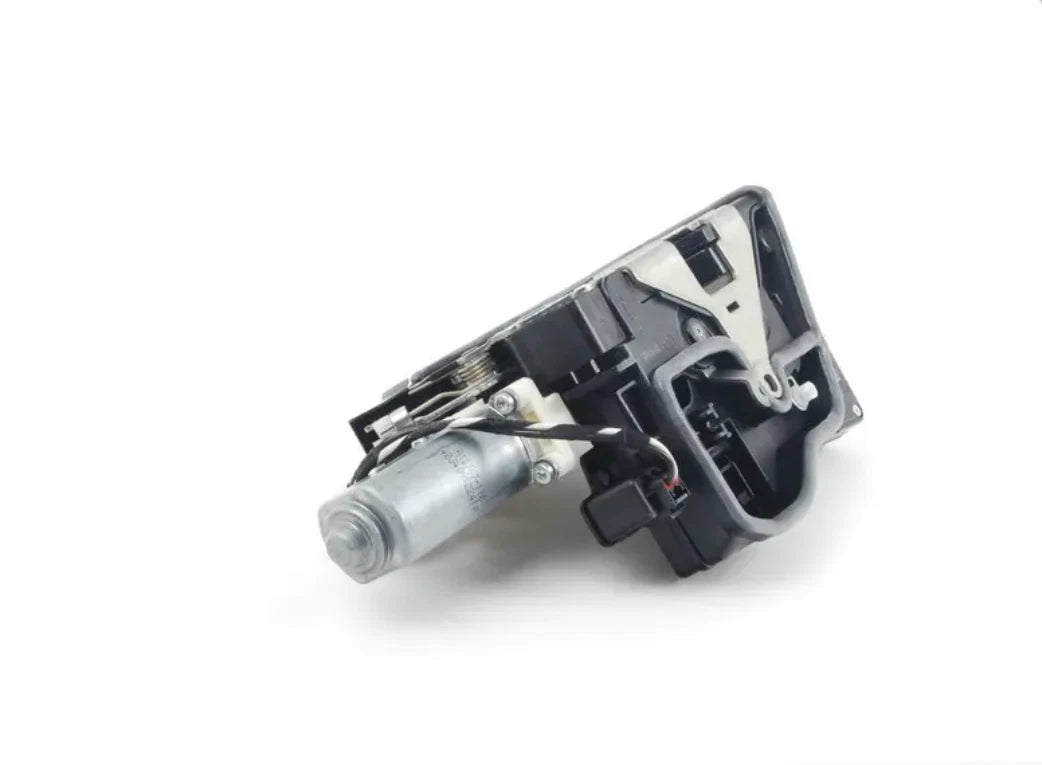 NEW BMW 7 E65, E66, E67 FRONT LEFT DOOR LOCK 51217202123 7202123 ORIGINAL