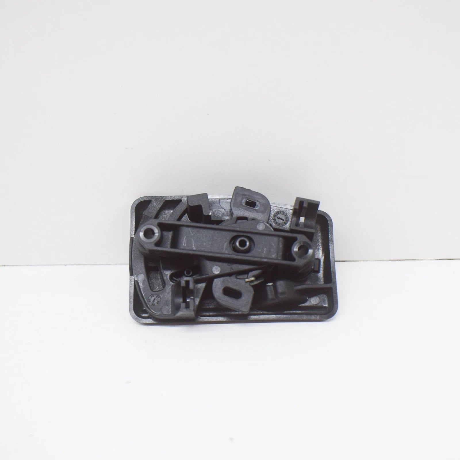 NEW MERCEDES-BENZ VITO W447 REAR LEFT END DOOR ACTUATOR A9067400188 ORIGINAL