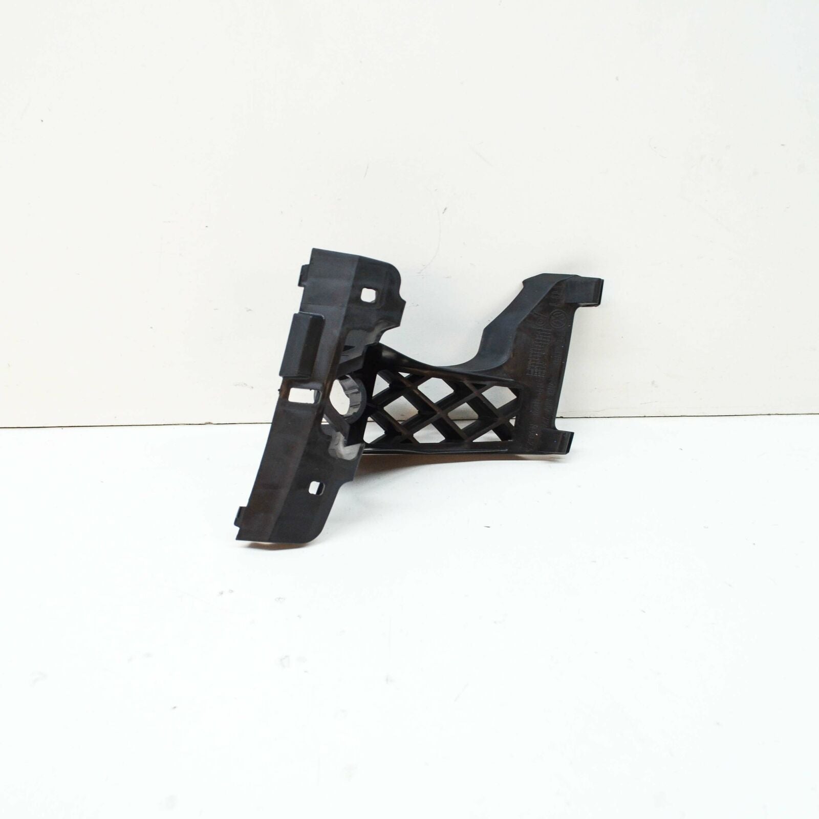 NEW VW SHARAN 7N FRONT RIGHT HEADLIGHT WASHER SUPPORT BRACKET 7N0807724 ORIGINAL