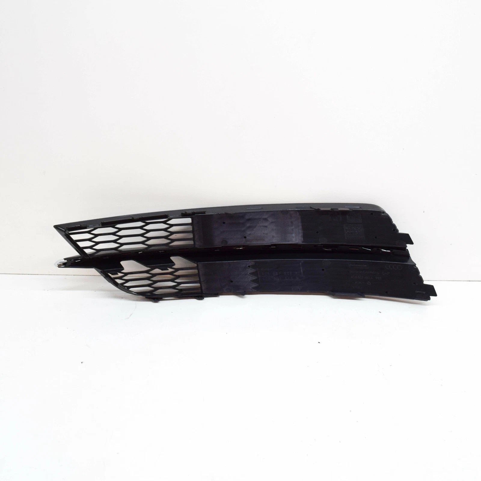 NEW AUDI A7 4G FRONT BUMPER RIGHT SIDE GRILLE 4G8807648F9B9