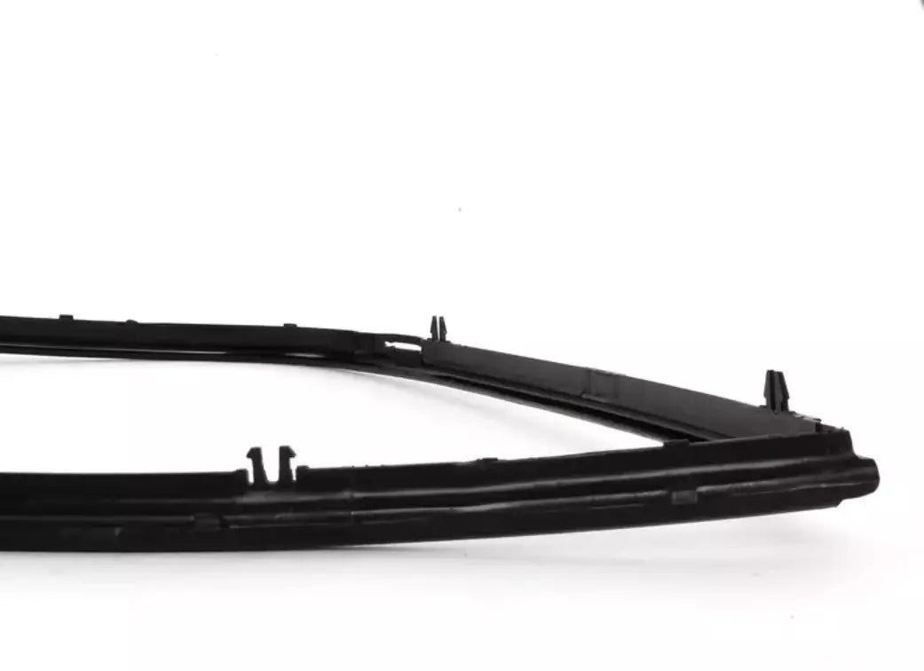 NEW BMW 3 E46 REAR LEFT QUARTER WINDOW SEAL 51348194693 8194693 ORIGINAL