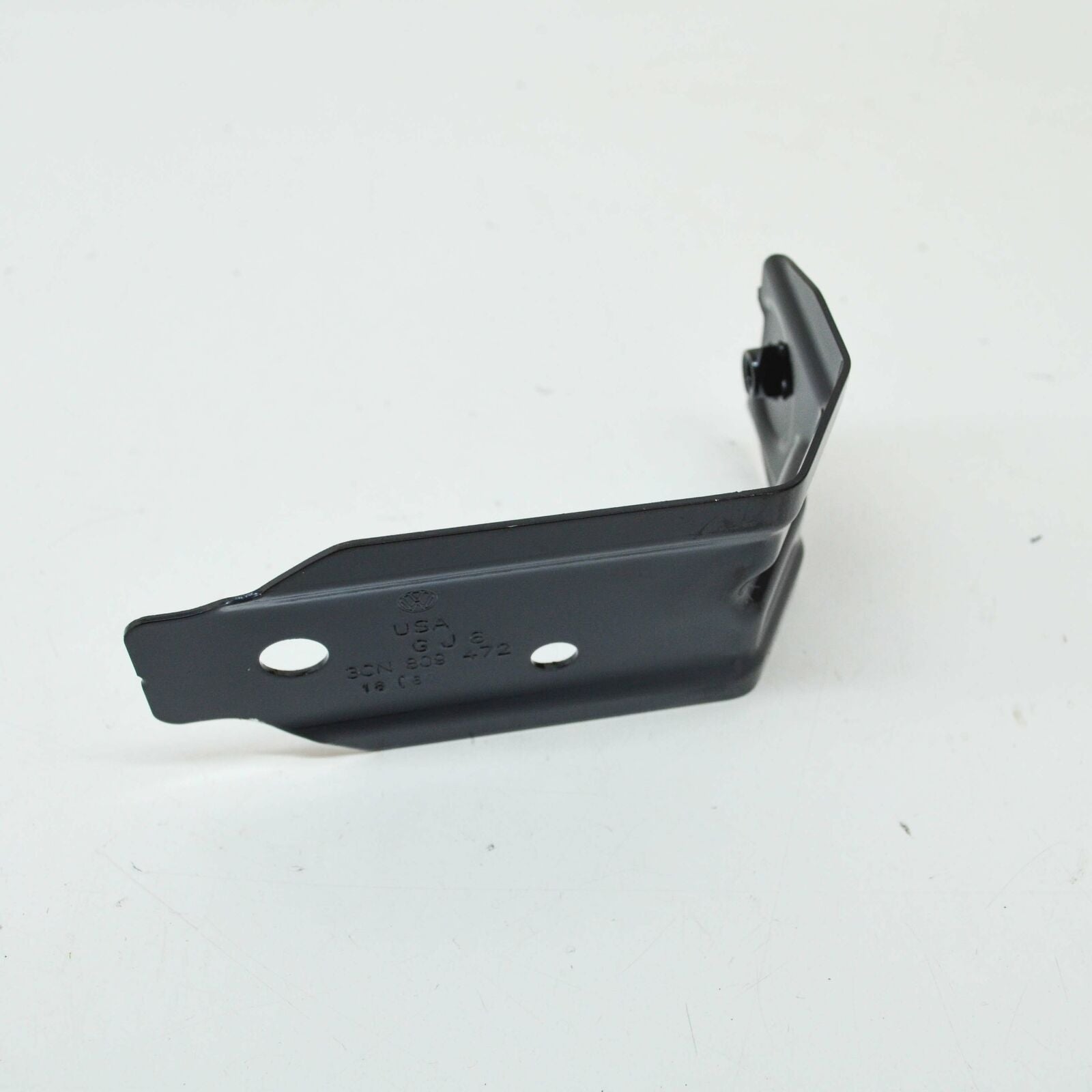 NEW VOLKSWAGEN ATLAS CA1 REAR RIGHT FENDER BRACKET 3CN809472 ORIGINAL