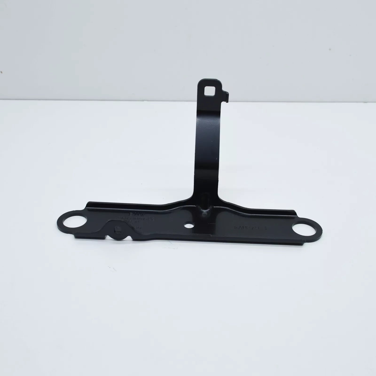 NEW BMW X3 G01 UPPER LEFT AUXULIARY RADIATOR BRACKET 51647400115 ORIGINAL