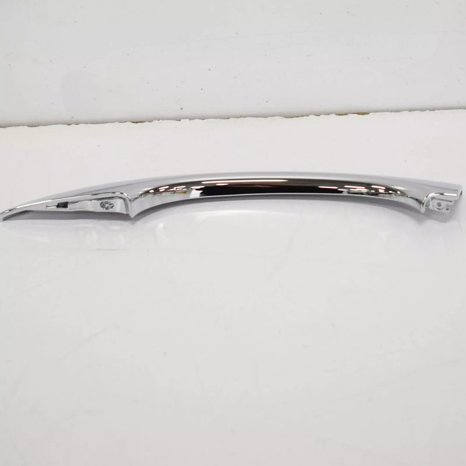 NEW AUDI Q5 8R FRONT RIGHT DOOR HANDLE TRIM 8R0837240 2ZZ ORIGINAL