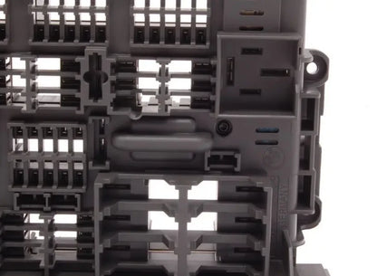 NEW BMW 3 E90 FUSE BOX 61149119445 9119445 ORIGINAL