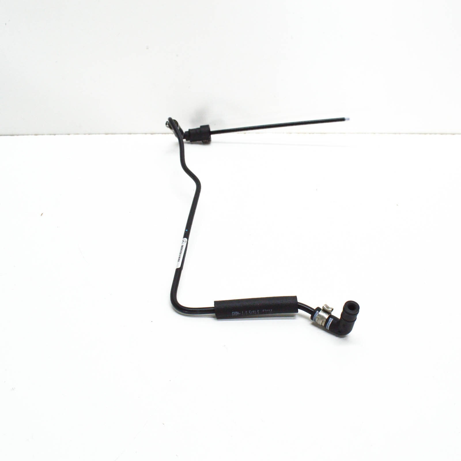 NEW MB E T-MODEL S213 FUEL PRESSURE LINE A2134700065 ORIGINAL