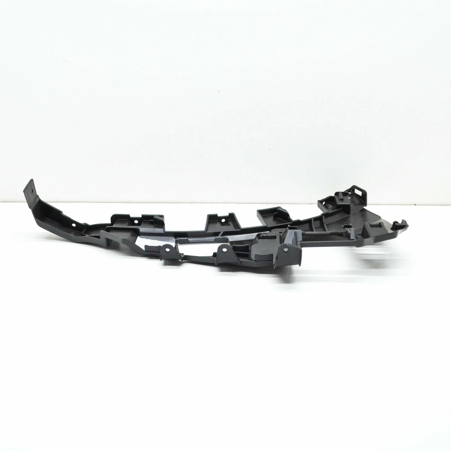 NEW AUDI Q8 FRONT LEFT BUMPER COVER BRACKET S-LINE 4M8807095A