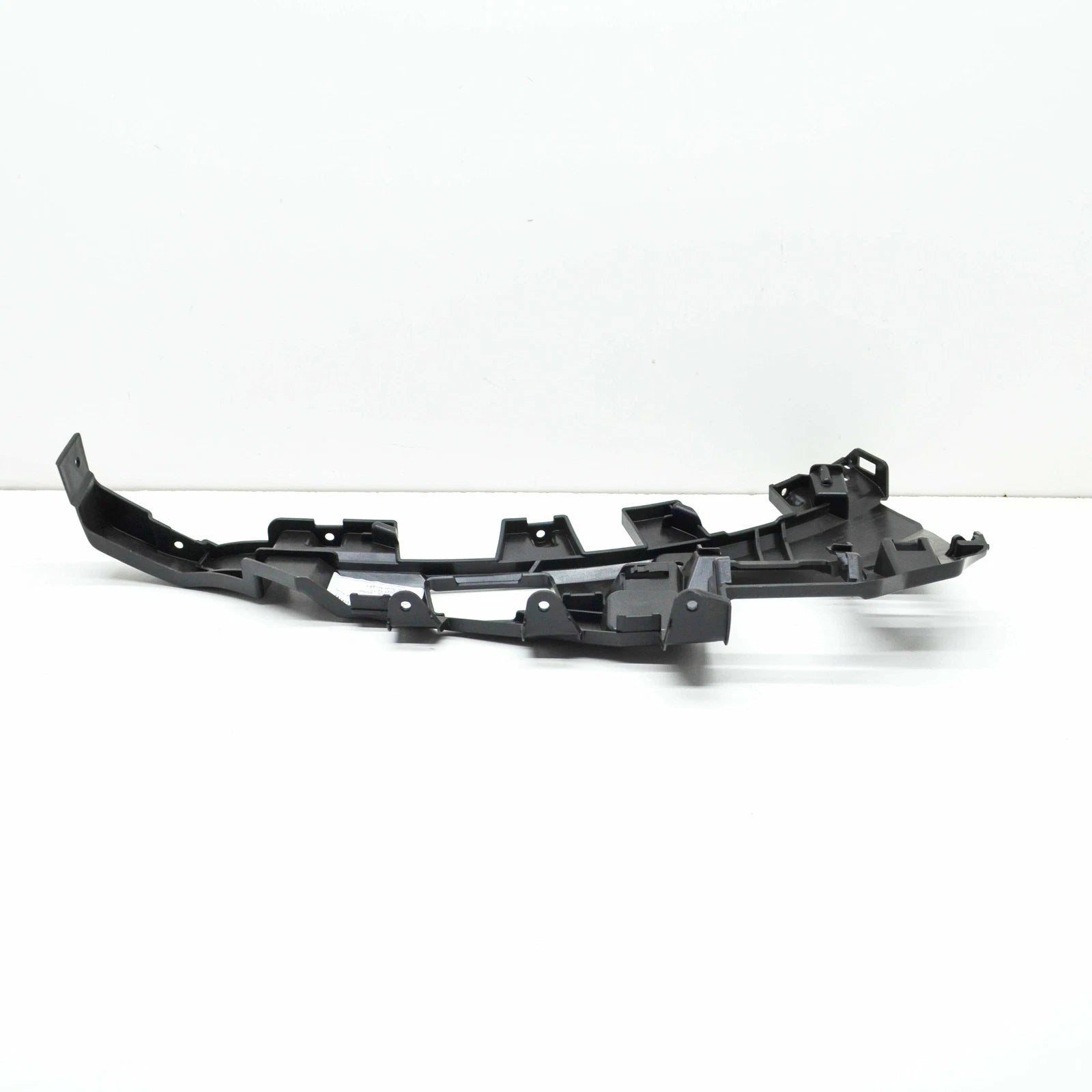 NEW AUDI Q8 FRONT LEFT BUMPER COVER BRACKET S-LINE 4M8807095A