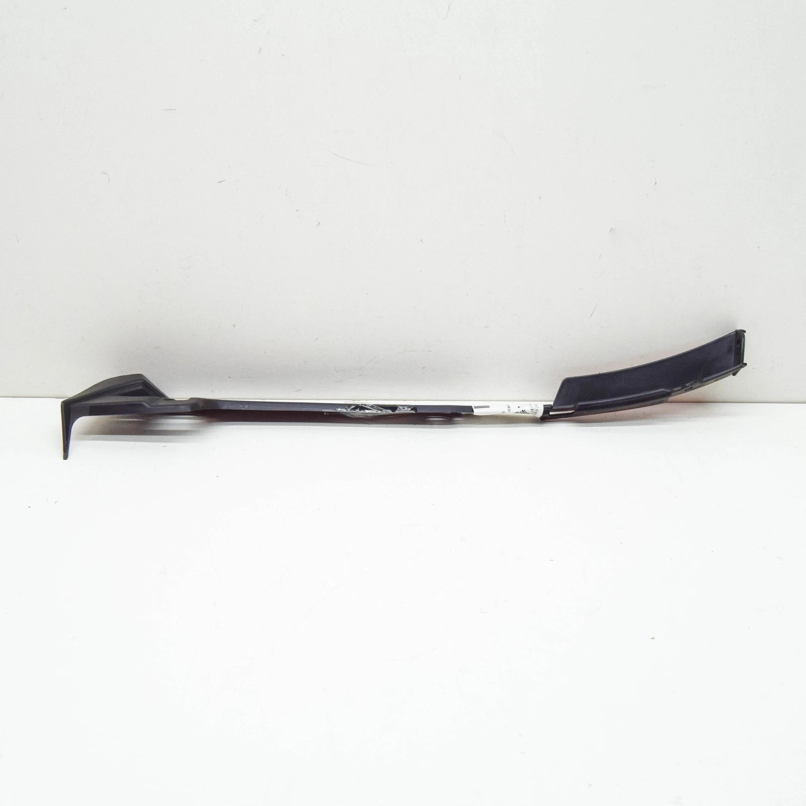 NEW AUDI TT FV FRONT LEFT BUMPER SECURING STRIP 8S0807739B ORIGINAL