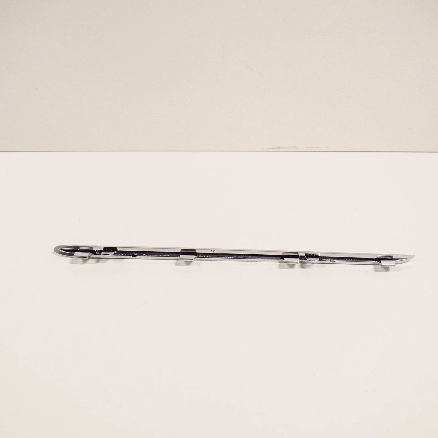 NEW MERCEDES BENZ SLK R172 FRONT BUMPER LEFT LOWER TRIM A172885450064 ORIGINAL