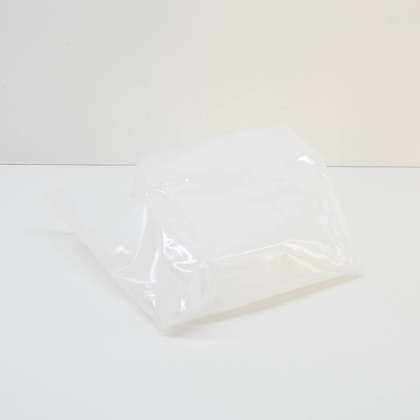 NEW MERCEDES-BENZ G W463 FRONT LEFT DOOR SEAL A4637270530 ORIGINAL