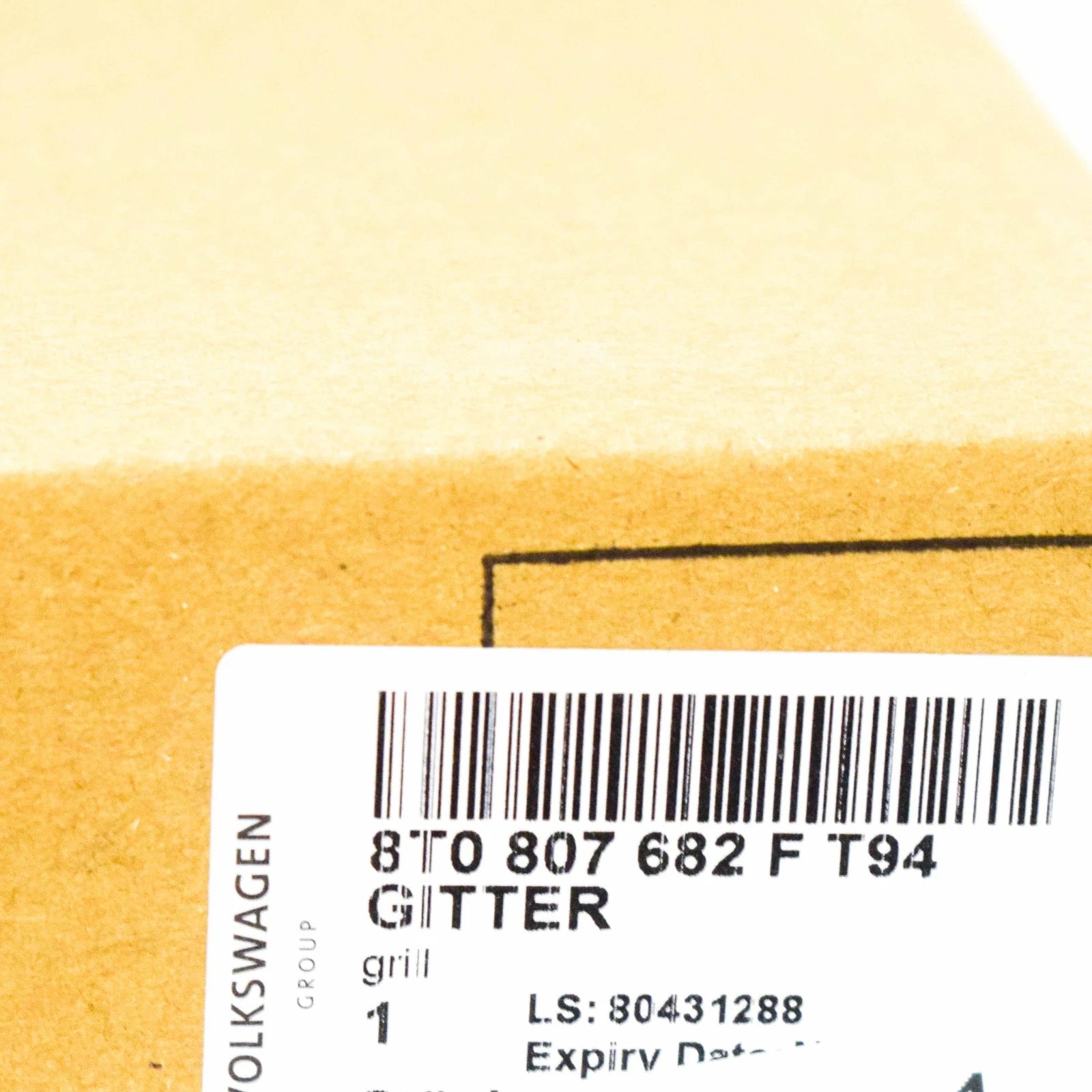 NEW AUDI RS5 8T FRONT BUMPER LOWER OUTER RIGHT GRILLE 8T0807682FT94  ORIGINAL