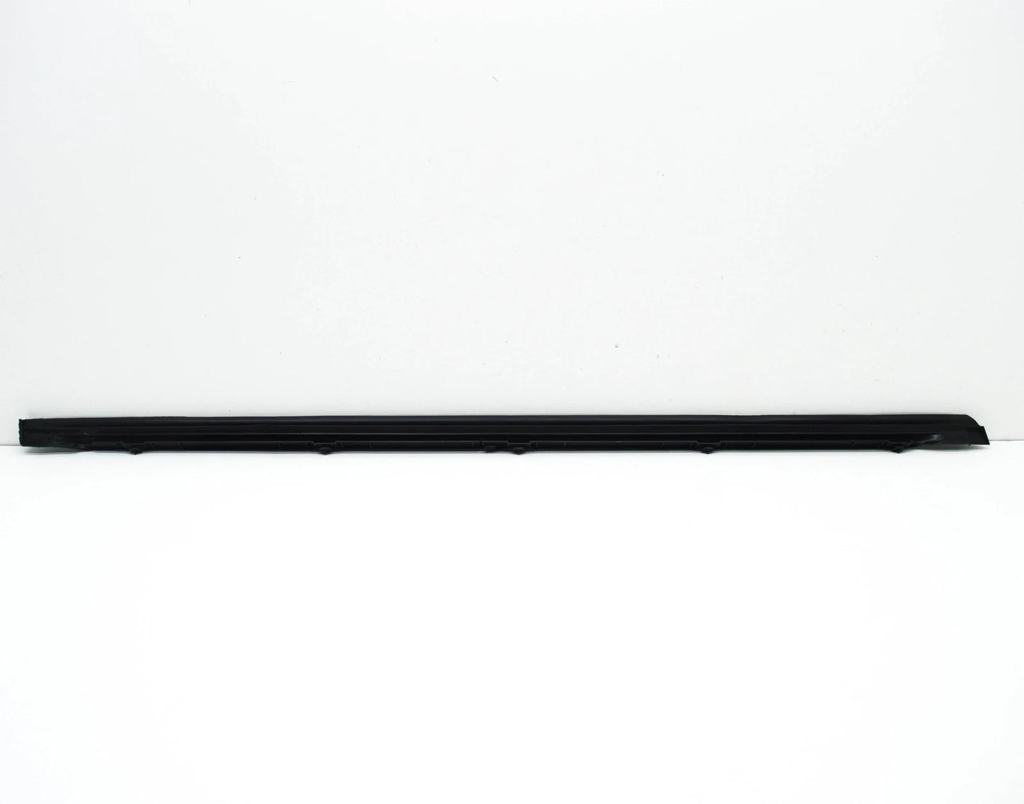 NEW MERCEDES-BENZ GLS X166 REAR LEFT DOOR PROTECTIVE STRIP A1666980762 ORIGINAL