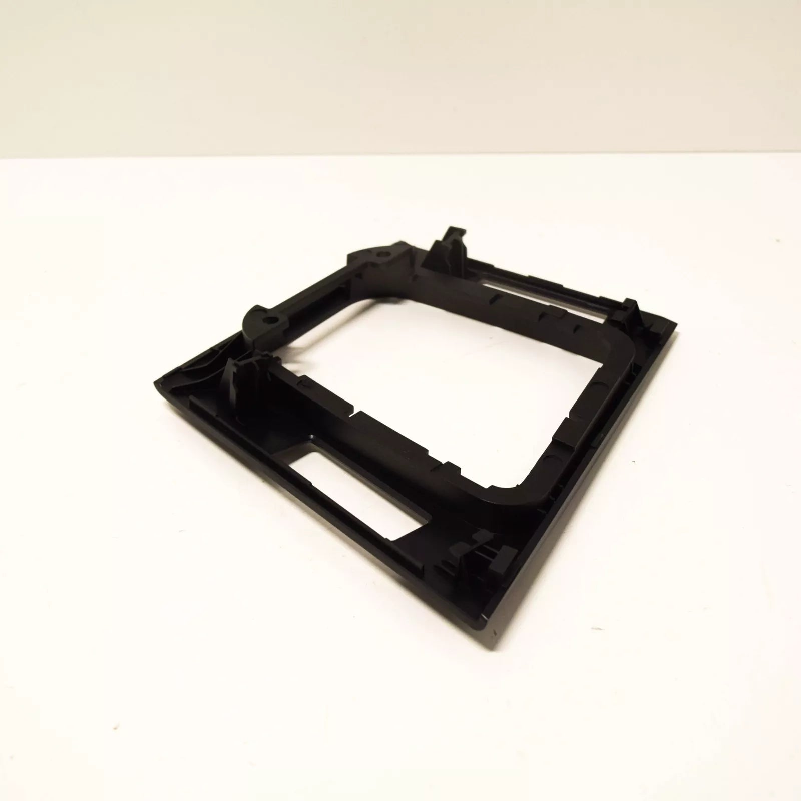 NEW BMW 3 E46 CENTER CONSOLE GEARSTICK SURROUND TRIM 51167904341 LHD ORIGINAL