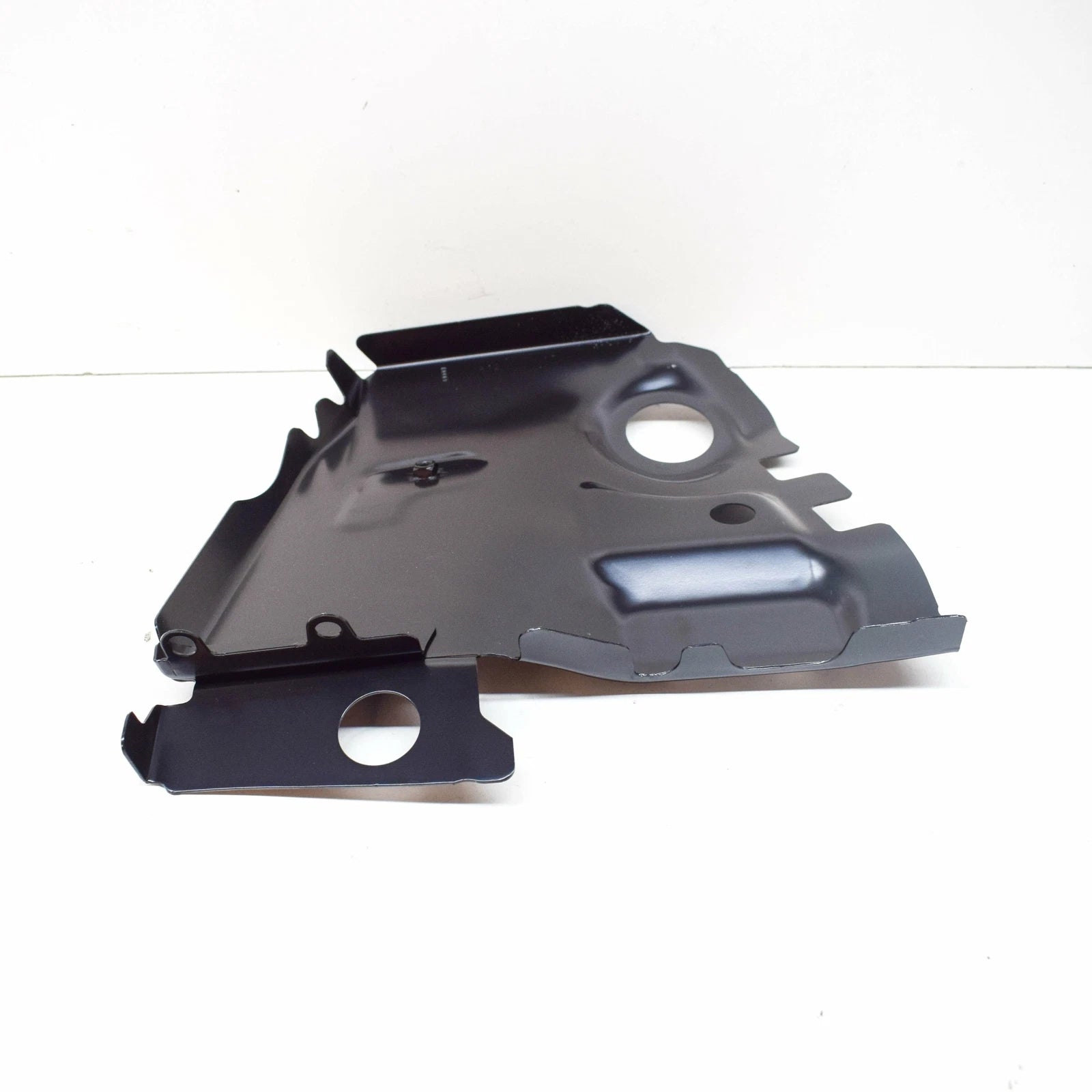 NEW AUDI A4 B9 FRONT RIGHT FENDER WHEEL REAR APRON EXTENSION 8W0806290A