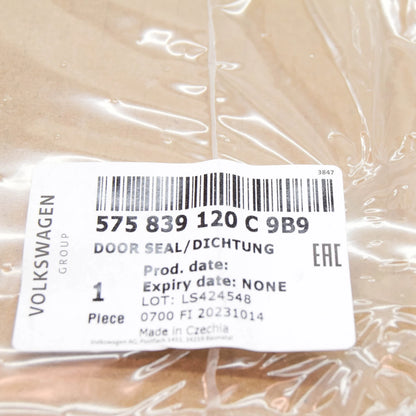NEW SKODA KAROQ NU REAR RIGHT LOWER DOOR SEAL RUBBER 575839120C9B9 ORIGINAL