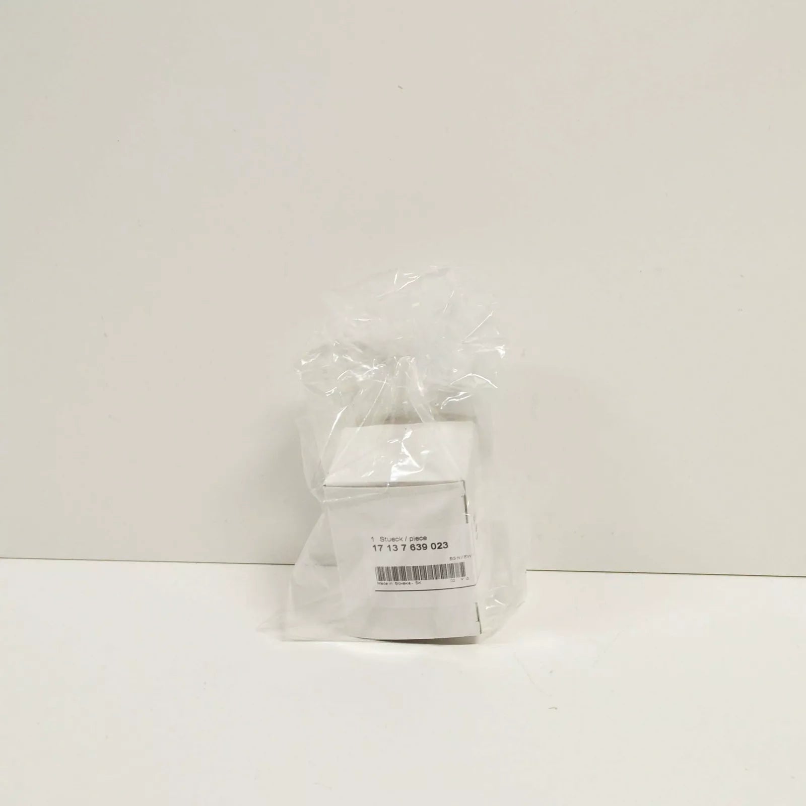 NEW BMW E36 E38 E39 E46 RADIATOR EXPANSION TANK CAP COVER 7639023 17137639023