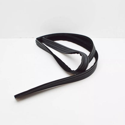 NEW BMW 5 E28 FRONT LEFT DOOR SEALING RUBBER 51321889787 1889787 1982 ORIGINAL