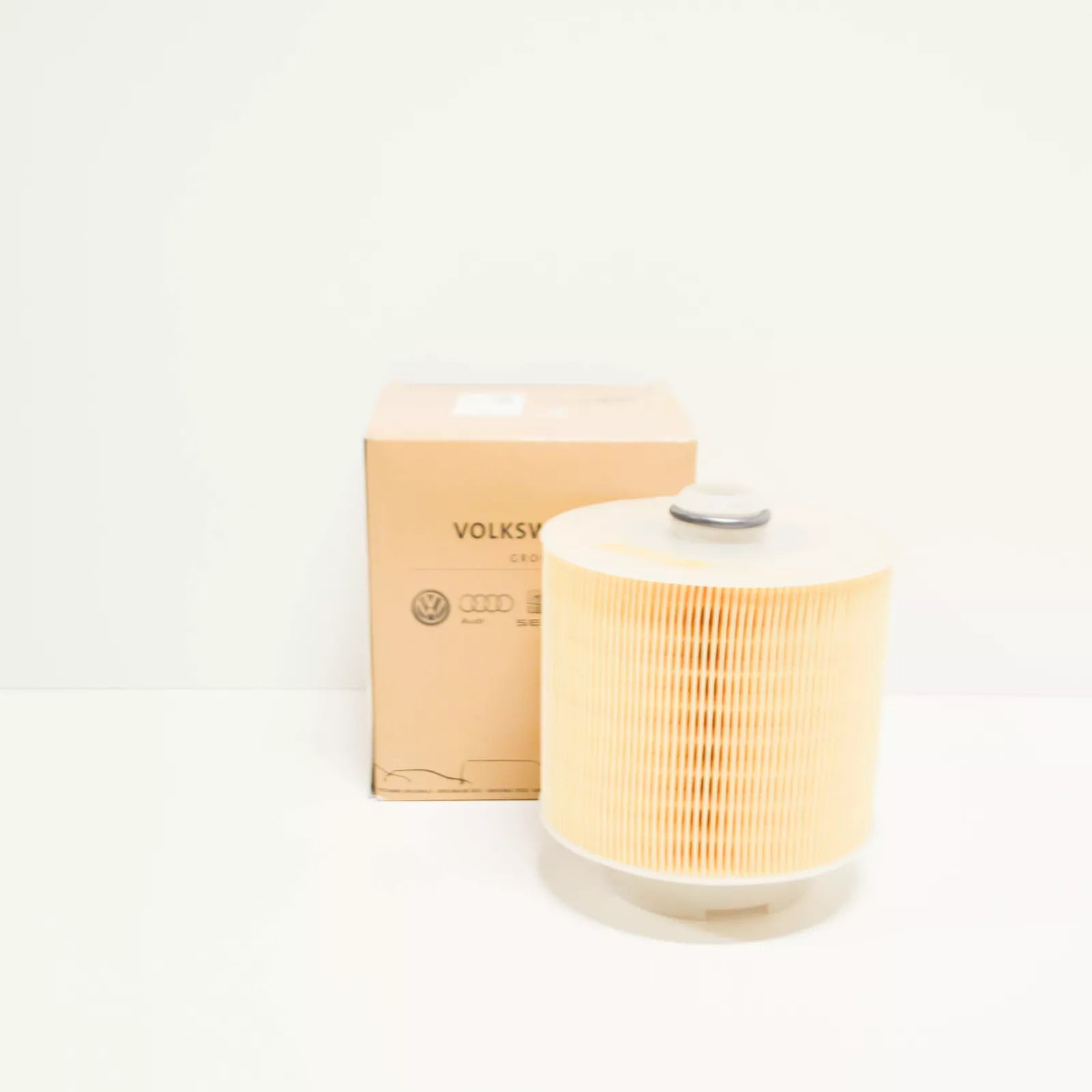 NEW AUDI A6 AVANT C6 ENGINE AIR FILTER 059133843B ORIGINAL