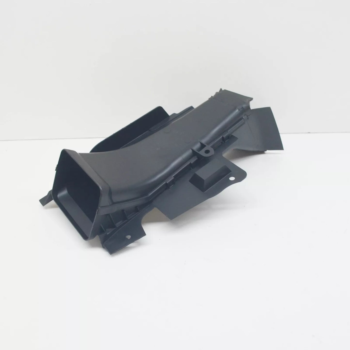 NEW BMW 3 E46 FRONT LEFT BRAKE AIR DUCT 51718230559 8230559 ORIGINAL