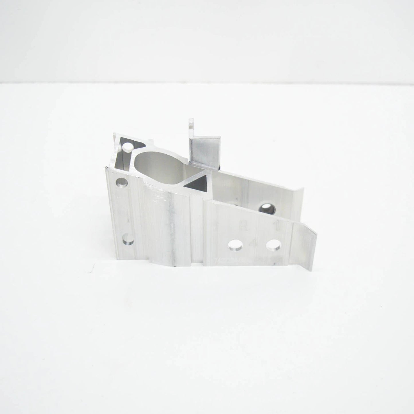 NEW BMW 3 G20 FRONT BUMPER RIGHT REINFORCEMENT BAR ADAPTER 51117422234 ORIGINAL