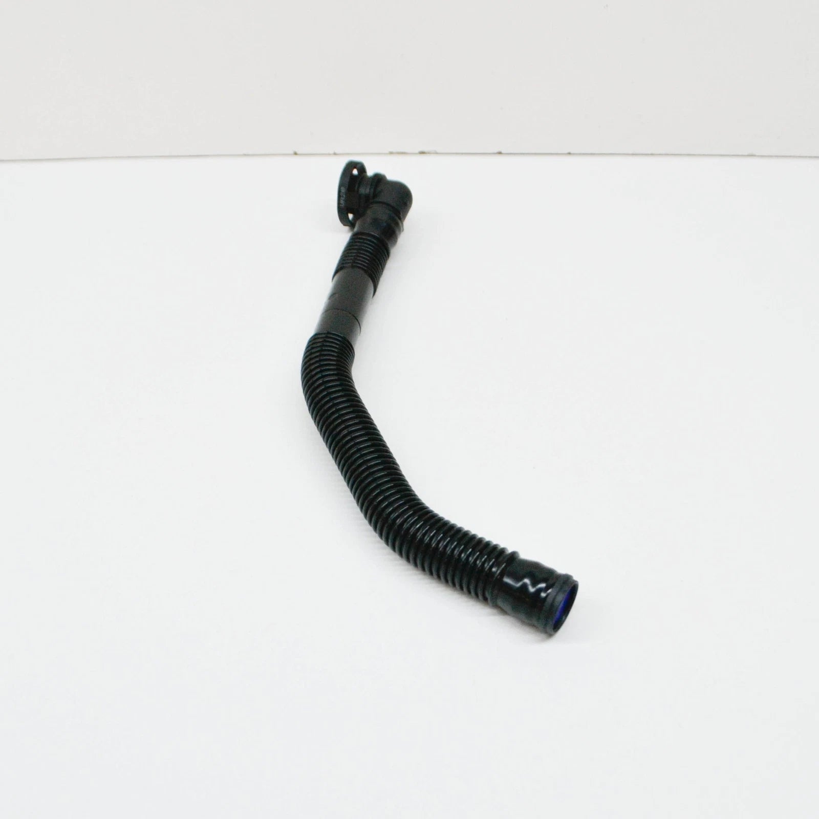 NEW AUDI A3 8P AIR FILTER HOUSING AIR BOX WATER DRAIN PIPE 1K0129637D ORIGINAL