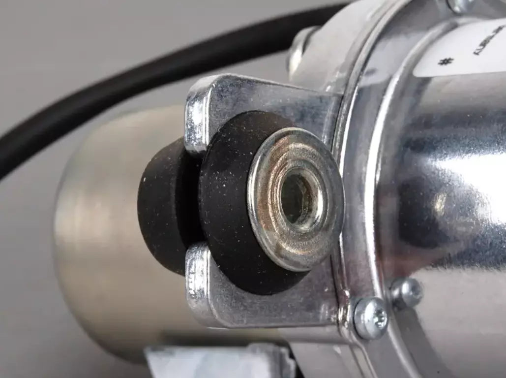 NEW BMW 5 E60 POWER BRAKE BOOSTER VACUUM PUMP 34336769029 6769029 ORIGINAL