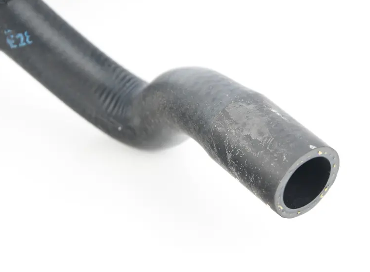 NEW AUDI A8 4H ENGINE COOLANT FEED HOSE 4H1819372AE ORIGINAL