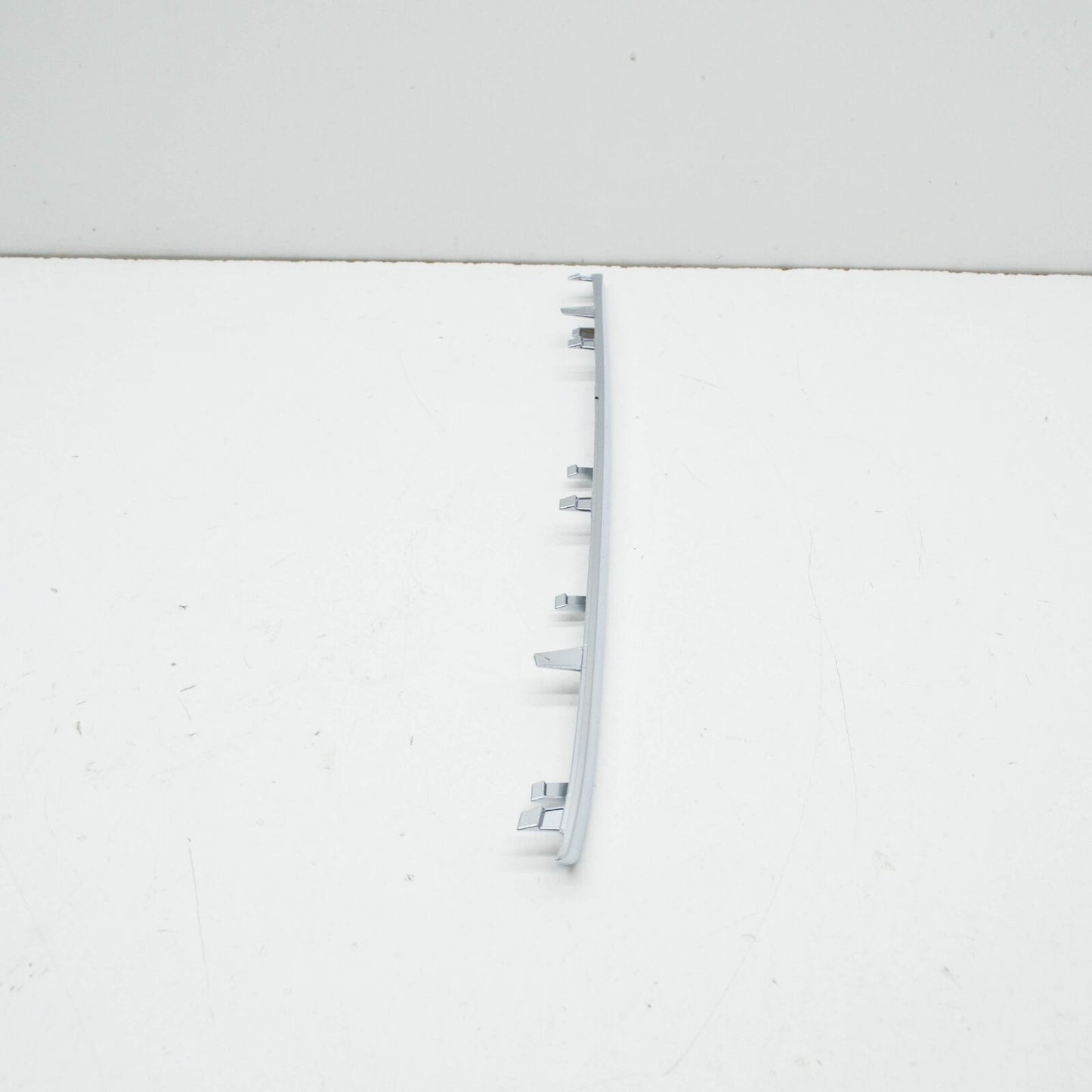 NEW MERCEDES-BENZ SL R231 RADIATOR GRILLE SHELL RIGHT TRIM A2318800182 ORIGINAL