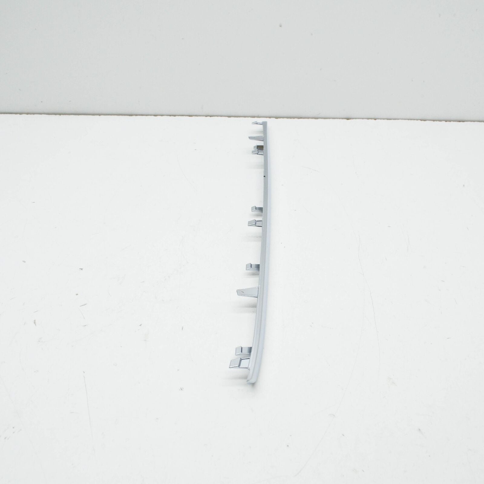 NEW MERCEDES-BENZ SL R231 RADIATOR GRILLE SHELL RIGHT TRIM A2318800182 ORIGINAL