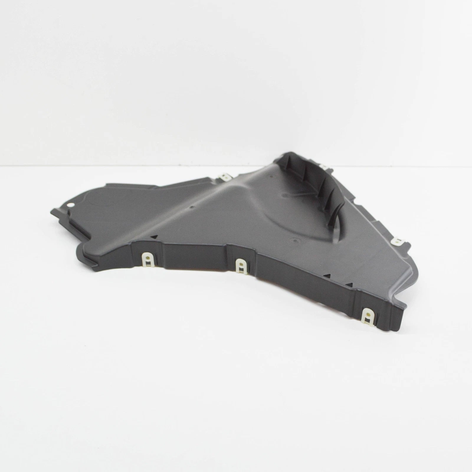 NEW BMW 8 CABRIO G14 FRONT LEFT WHEELARCH BOTTOM FRONT COVER 51718060035