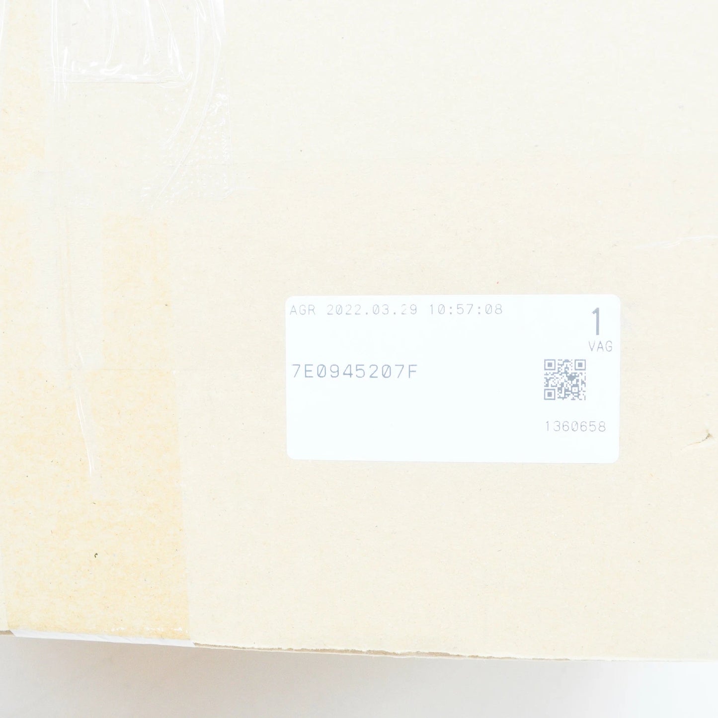 NEW VW TRANSPORTER T6 REAR LEFT LED TAILLIGHT 7E0945207F ORIGINAL