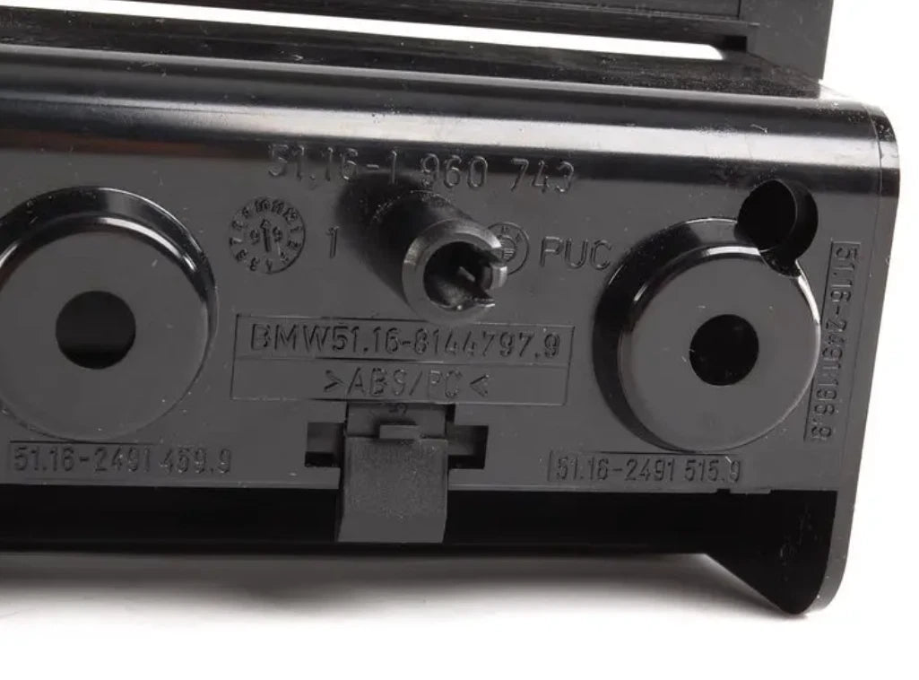 NEW BMW 3 COMPACT E36 REAR CENTER CONSOLE ASHTRAY 8144797 51168144797 ORIGINAL