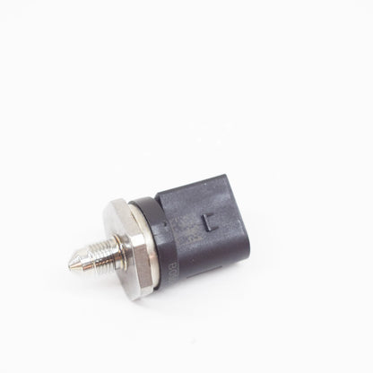 NEW BMW 1 E88 FUEL HIGH-PRESSURE SENSOR 7620946 13537620946 ORIGINAL